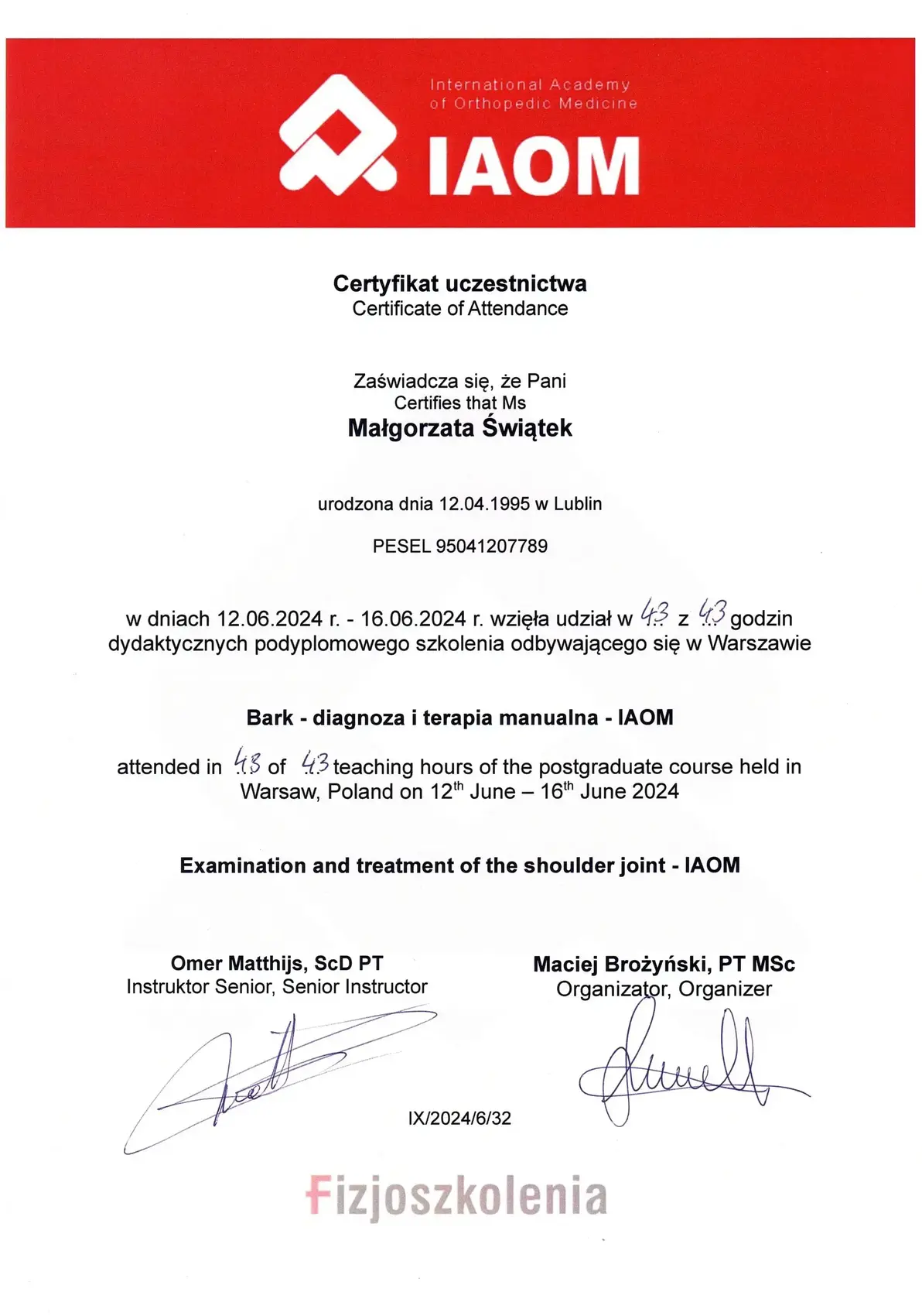 Dyplom lub certyfikat 11