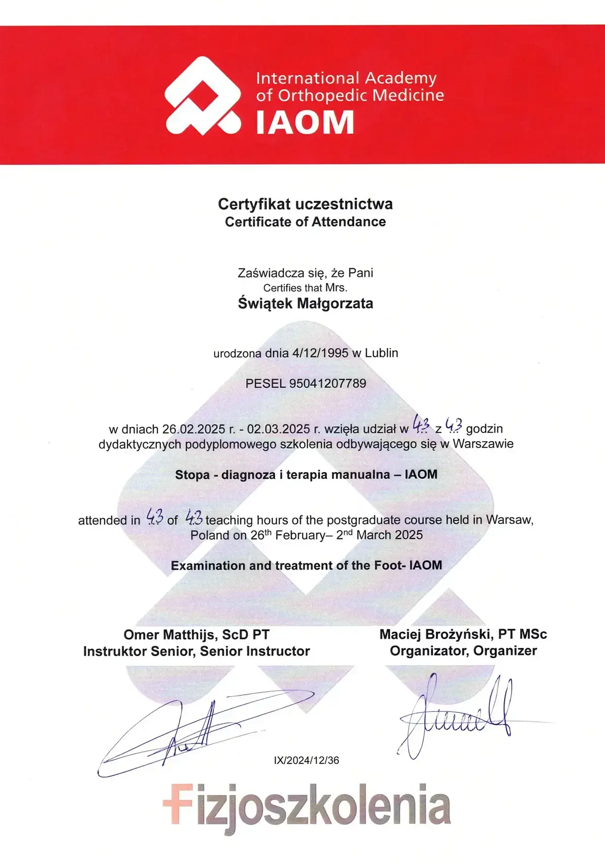 Dyplom lub certyfikat 22